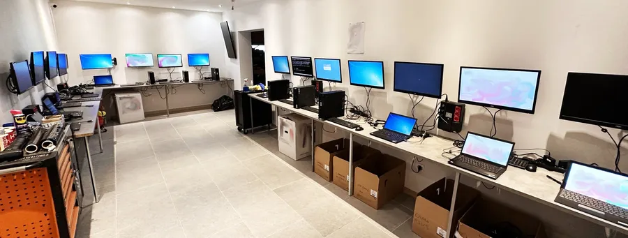 Masterisation en série dans le laboratoire iTEC